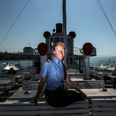 2016-09-13  MANUELA BALÀZS, 1. KAPITÄNIN EINES DAMPFSCHIFFS AUF DEM ZÜRICHSEE AUF DER ”Stadt Zürich”, Zürich